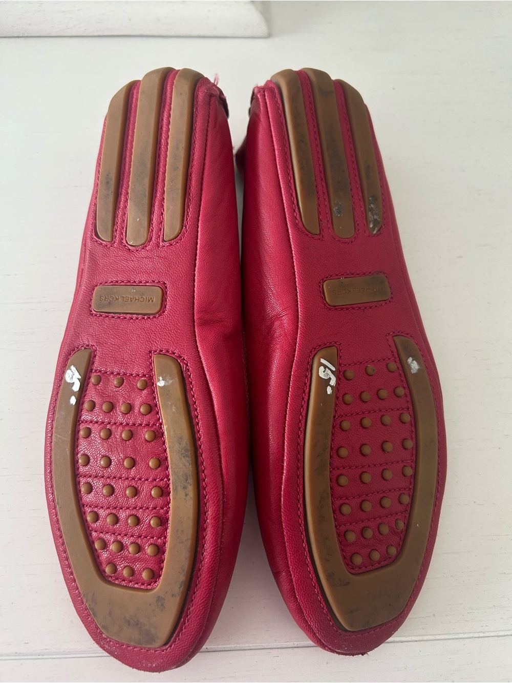 Michael Kors Red Leather MK Logo Round-Toe Ballet Flats - Picture 8 of 9